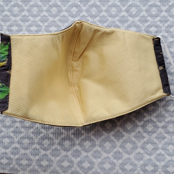Yellow ๐ป Handmade Face Mask - Picture 4 of 6
